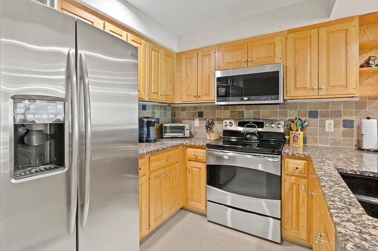 Ski-In, Ski-Out Stratton Escape - Stratton, Vermont