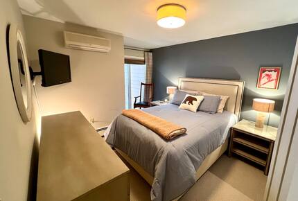 Ski-In, Ski-Out Stratton Escape - Stratton, Vermont