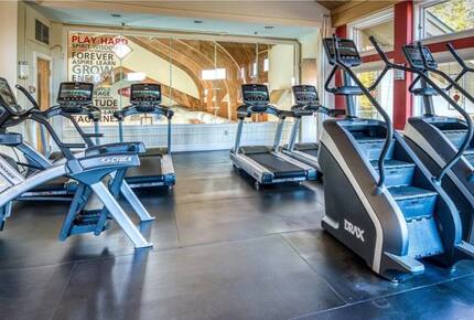 Ski-In, Ski-Out Stratton Escape - Stratton, Vermont