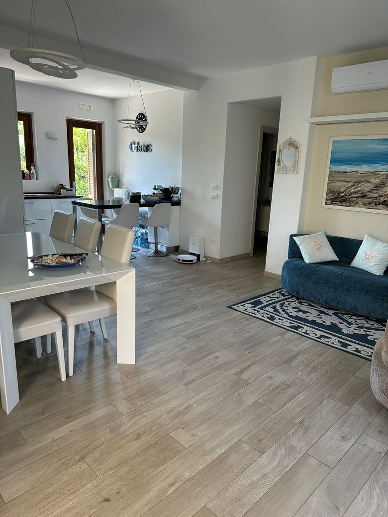 Forte dei Marmi Villa with Independent Guest Residence - Forte Dei Marmi, Italy