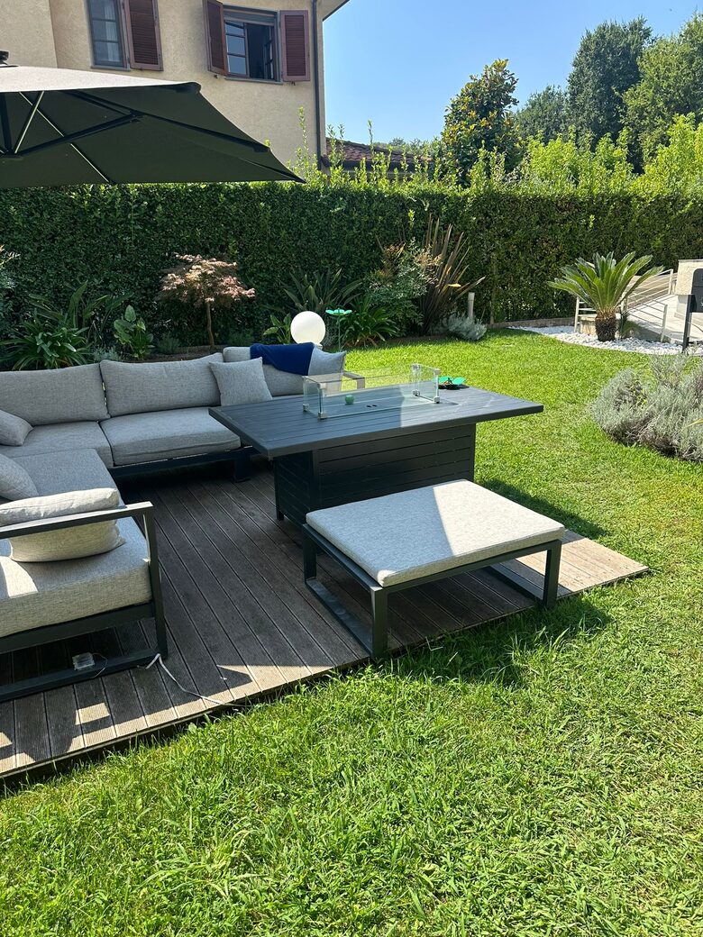 Forte dei Marmi Villa with Independent Guest Residence - Forte Dei Marmi, Italy