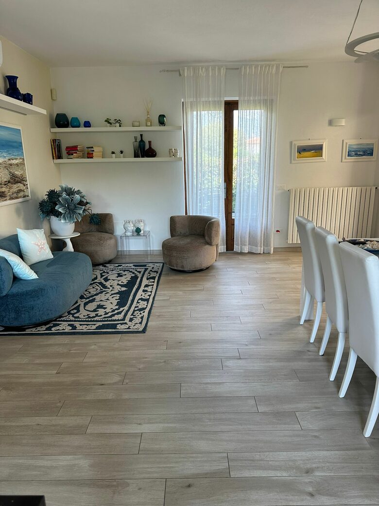 Forte dei Marmi Villa with Independent Guest Residence - Forte Dei Marmi, Italy
