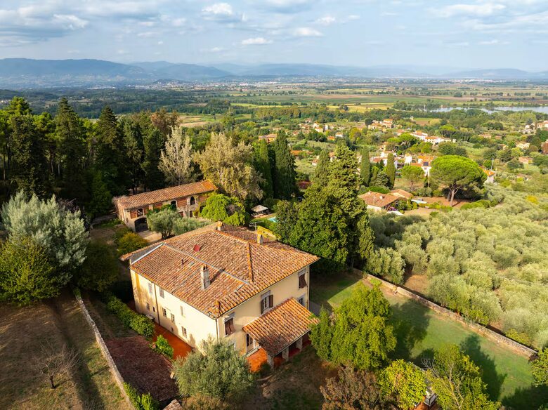 A 16th-Century Masterpiece in the Heart of Tuscany - Colle Di Compito, Italy