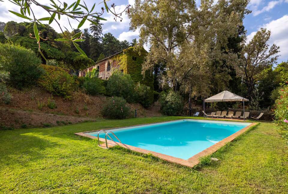 A 16th-Century Masterpiece in the Heart of Tuscany - Colle Di Compito, Italy