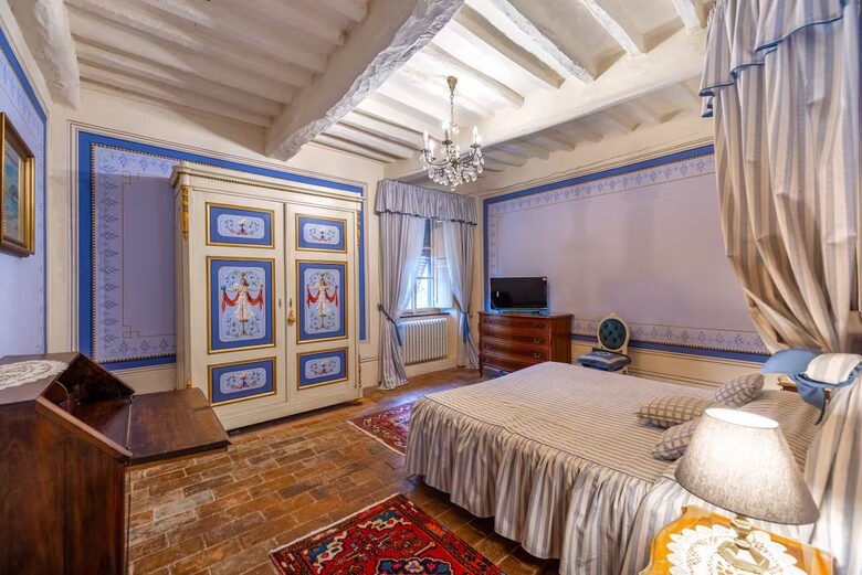 A 16th-Century Masterpiece in the Heart of Tuscany - Colle Di Compito, Italy