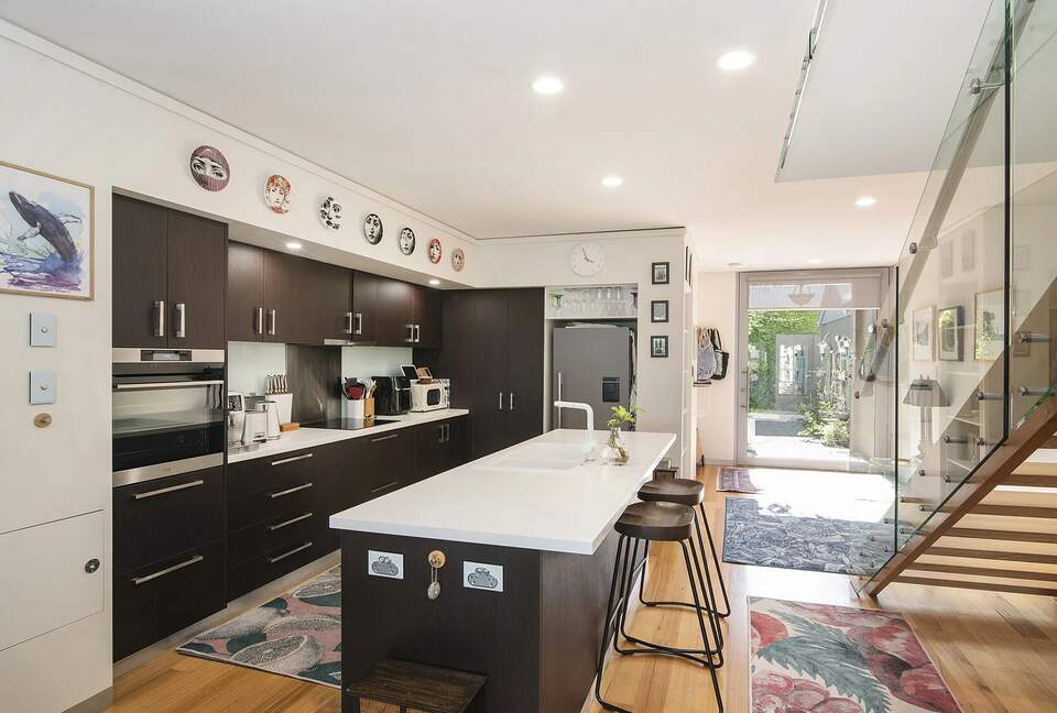 Augusta River & Ocean View Retreat with Lush Courtyards - Augusta, Australia