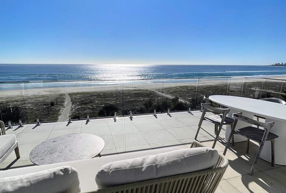 Skyline to Seascape | Bilinga Beachfront Penthouse - Gold Coast, Australia