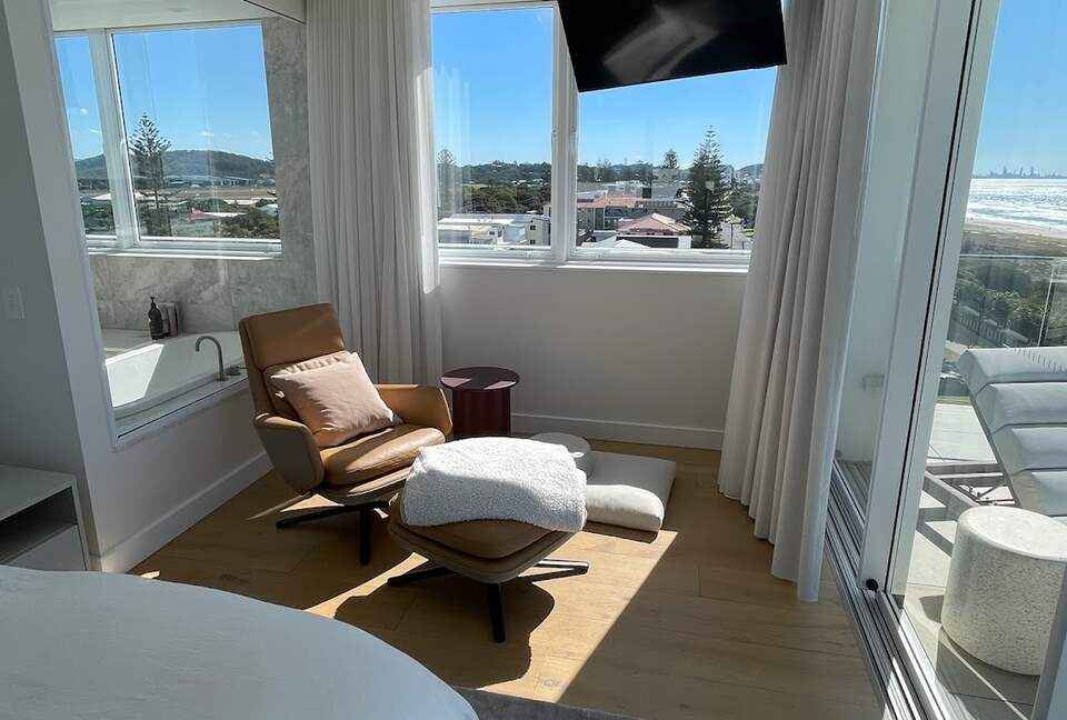 Skyline to Seascape | Bilinga Beachfront Penthouse - Gold Coast, Australia