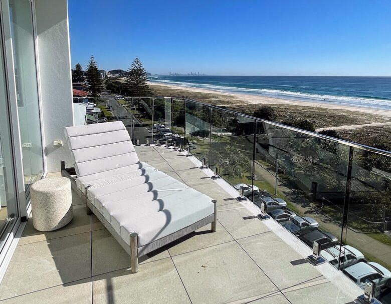 Skyline to Seascape | Bilinga Beachfront Penthouse - Gold Coast, Australia