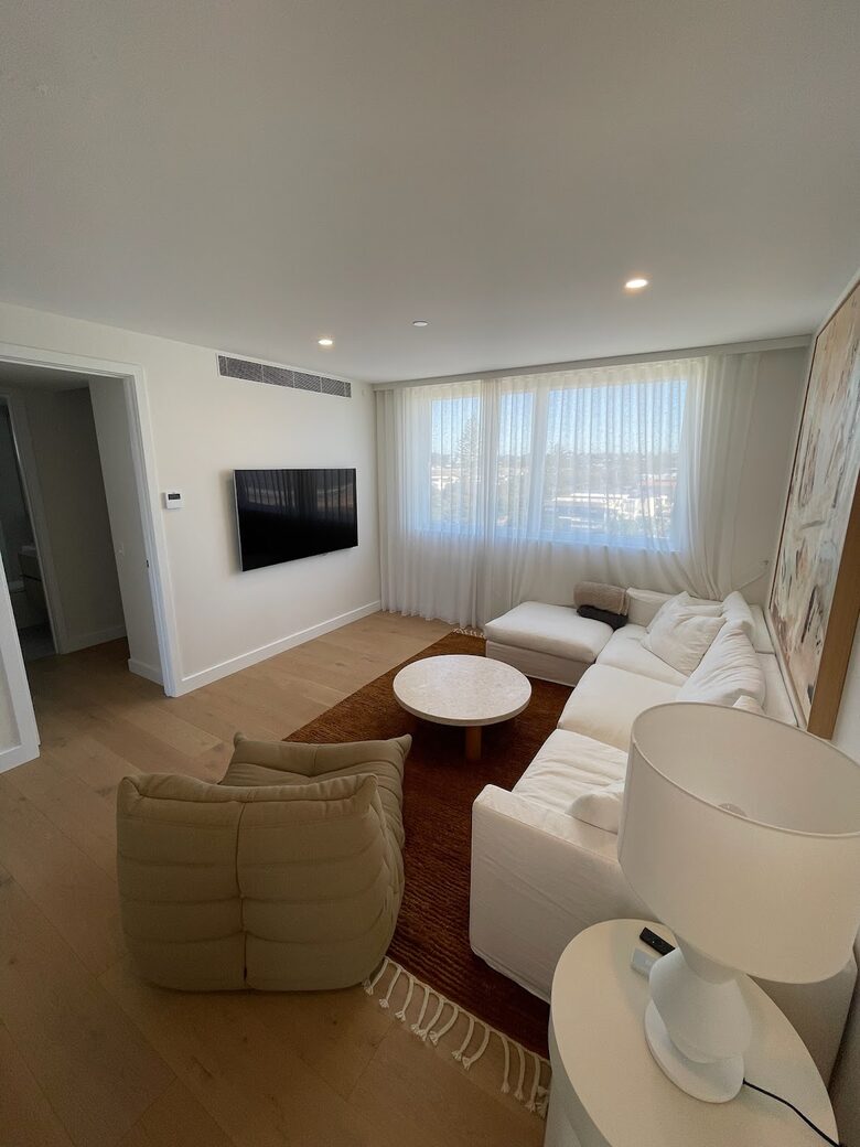 Skyline to Seascape | Bilinga Beachfront Penthouse - Gold Coast, Australia