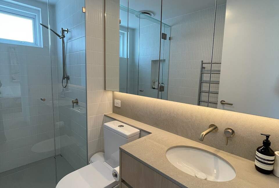 Skyline to Seascape | Bilinga Beachfront Penthouse - Gold Coast, Australia