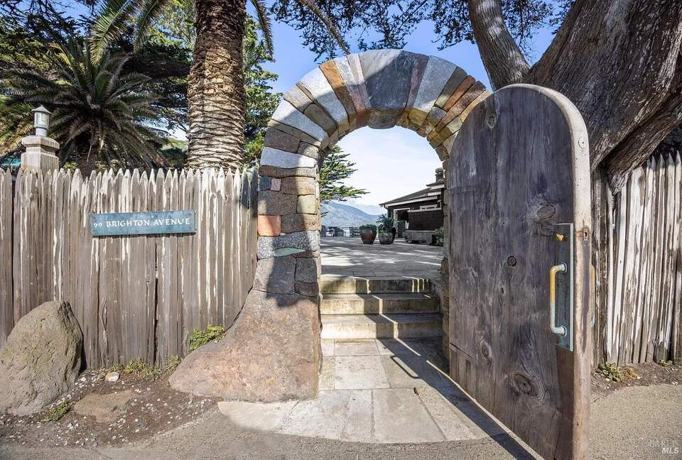 Beachfront Magical Paradise - Bolinas, California