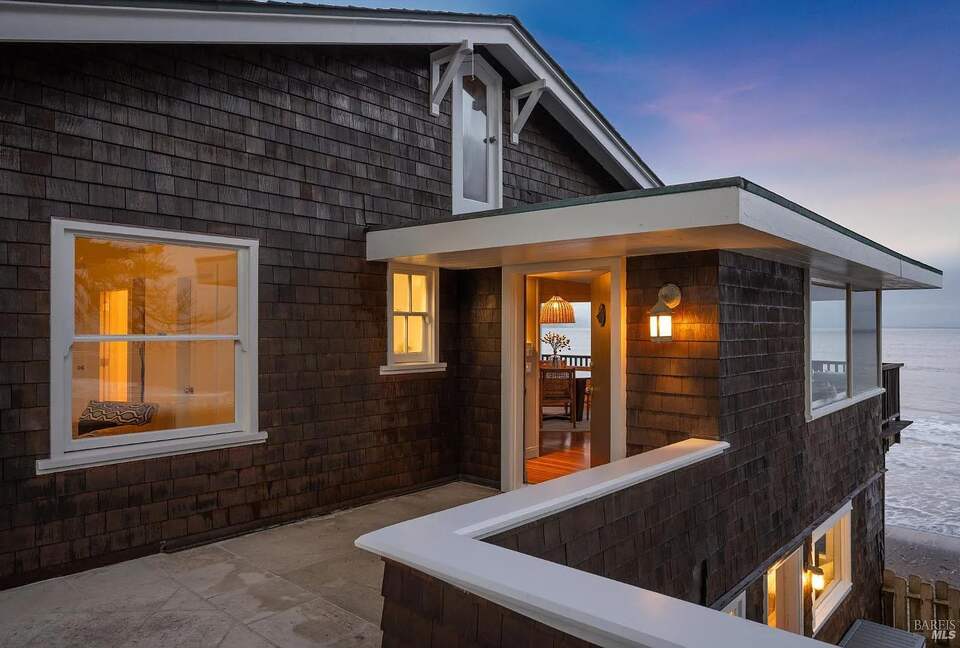 Beachfront Magical Paradise - Bolinas, California