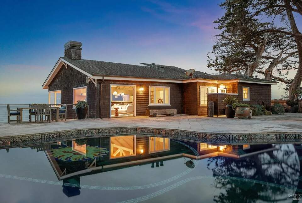 Beachfront Magical Paradise - Bolinas, California