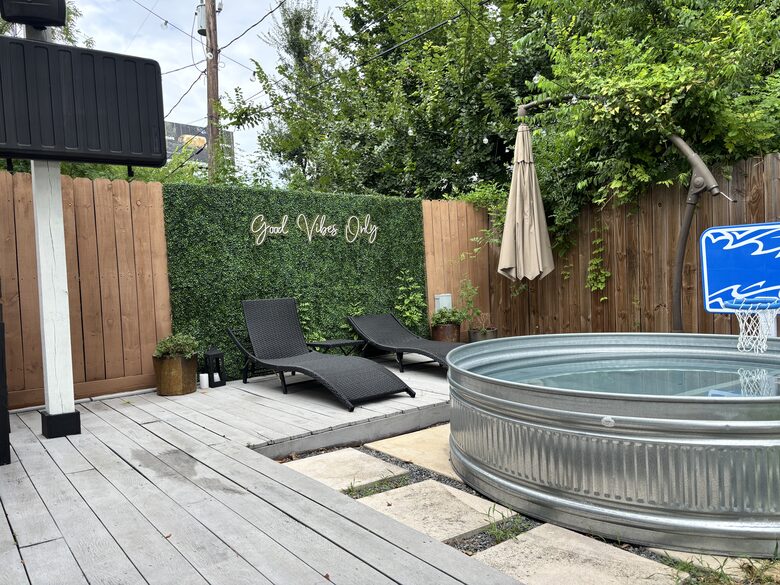 Private Heights Retreat with Backyard Oasis - Houston, Texas