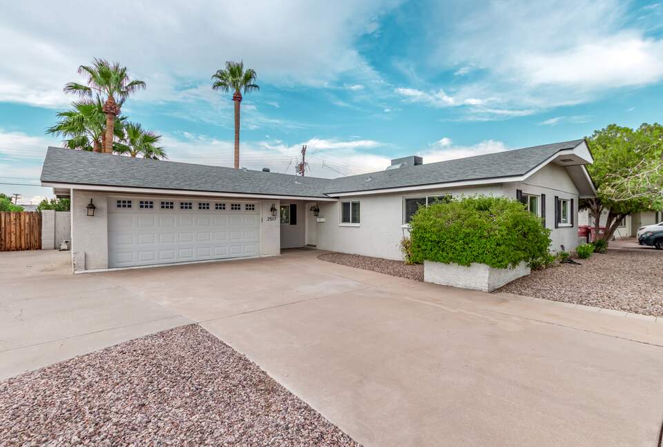 Make this your next home away from home in sunny Arizona