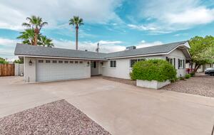 Make this your next home away from home in sunny Arizona