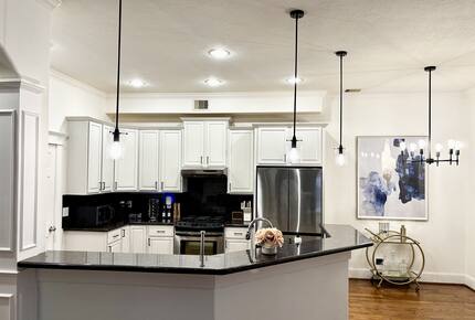 Private Heights Retreat with Backyard Oasis - Houston, Texas