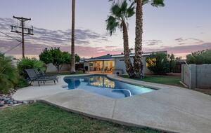 Great size backyard perfect for entertaining