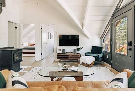 Big Bear Forest Retreat with Wraparound Deck - Big Bear Lake, California