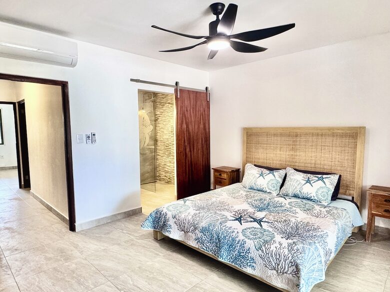 Sun-Kissed Serenity on Bonaire’s Waterfront - Kralendijk, Bonaire, Sint Eustatius and Saba