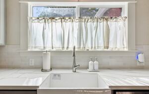 Wine Country Retreat Across from Spring Lake - Santa Rosa, California