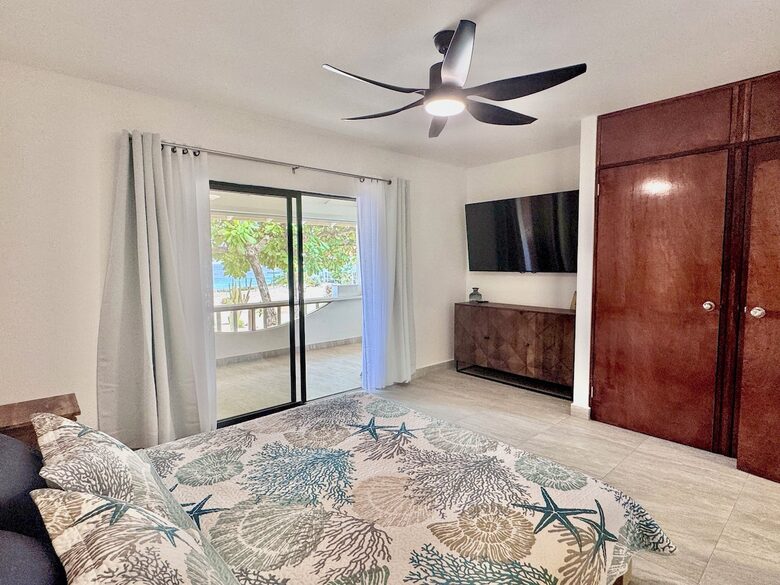 Sun-Kissed Serenity on Bonaire’s Waterfront - Kralendijk, Bonaire, Sint Eustatius and Saba