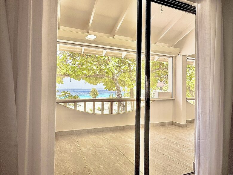 Sun-Kissed Serenity on Bonaire’s Waterfront - Kralendijk, Bonaire, Sint Eustatius and Saba