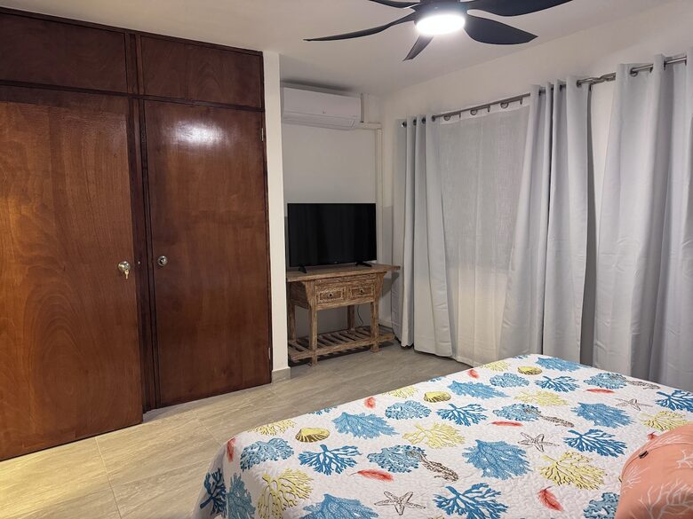 Sun-Kissed Serenity on Bonaire’s Waterfront - Kralendijk, Bonaire, Sint Eustatius and Saba