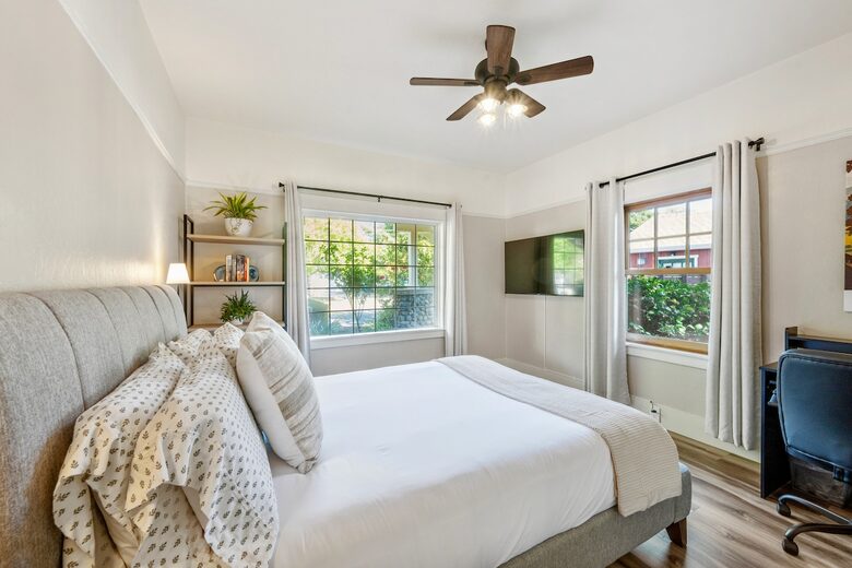 Wine Country Retreat Across from Spring Lake - Santa Rosa, California