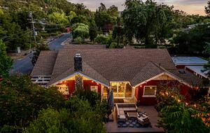 Wine Country Retreat Across from Spring Lake - Santa Rosa, California