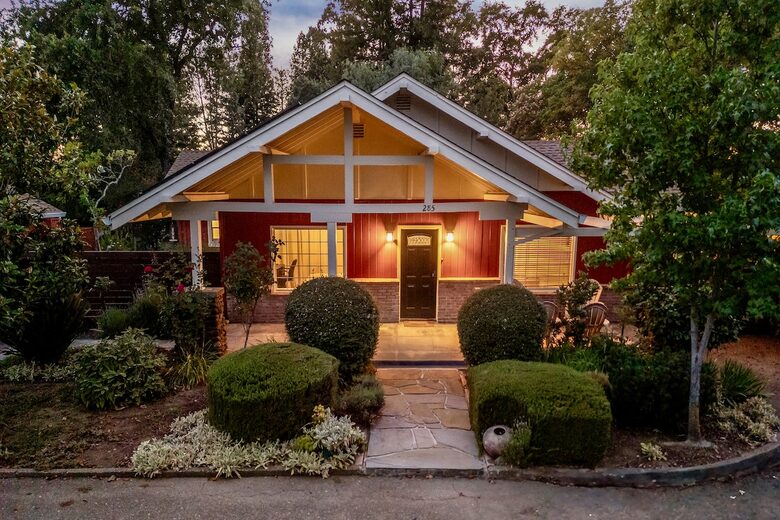 Wine Country Retreat Across from Spring Lake - Santa Rosa, California