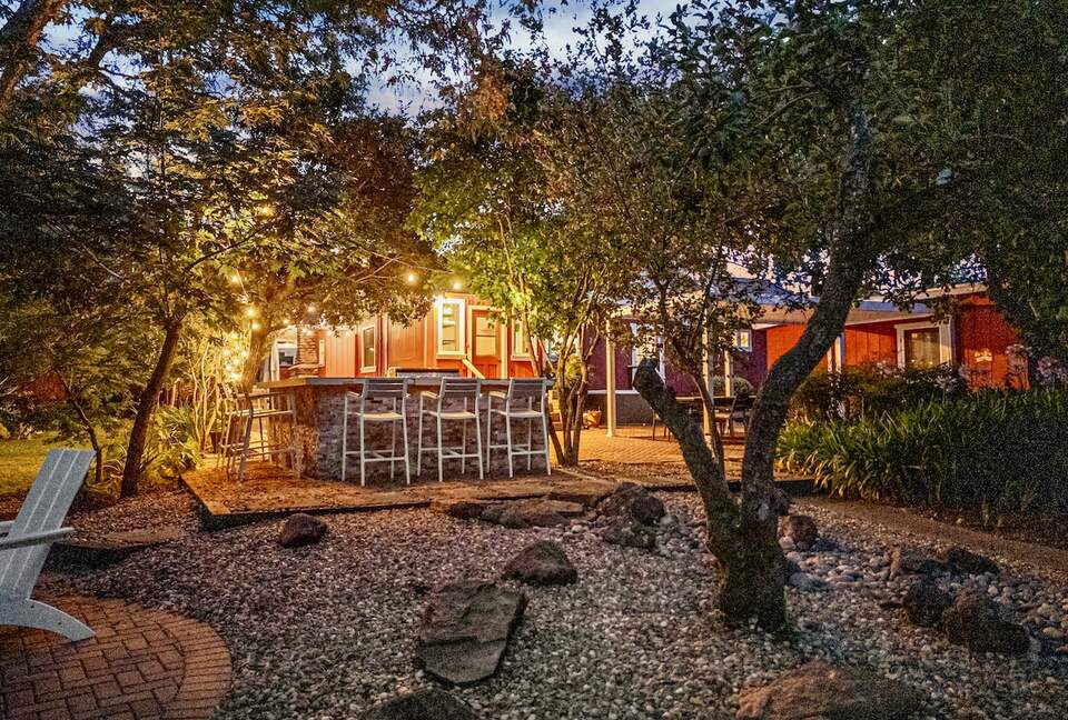 Wine Country Retreat Across from Spring Lake - Santa Rosa, California