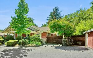 Wine Country Retreat Across from Spring Lake - Santa Rosa, California