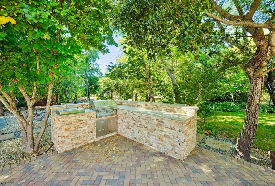 Wine Country Retreat Across from Spring Lake - Santa Rosa, California