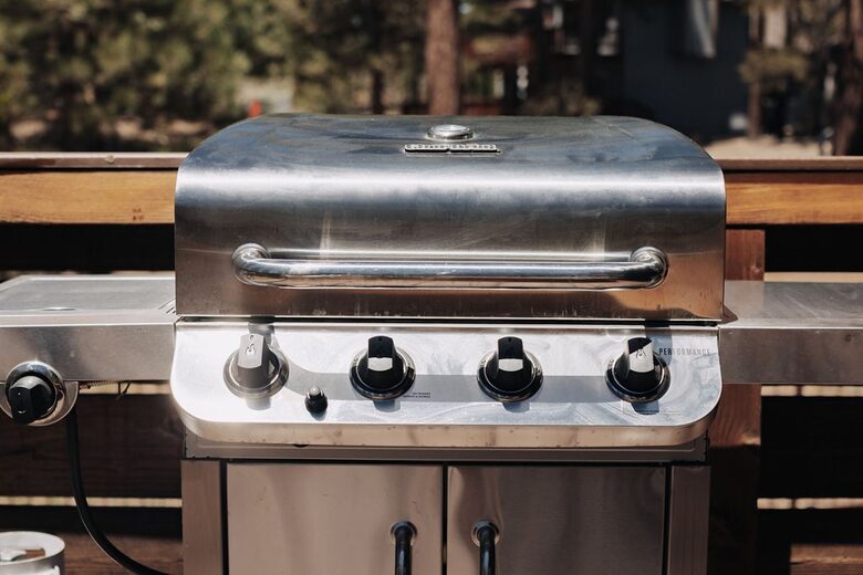 Big Bear Forest Retreat with Wraparound Deck - Big Bear Lake, California