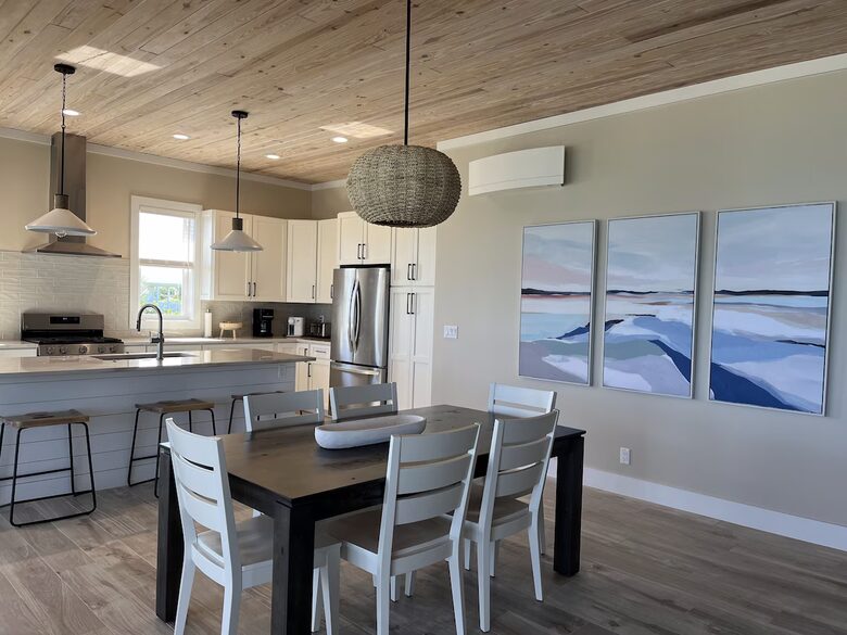 Green Turtle Cay Luxury Villa on Bita Bay - Green Turtle Cay, Bahamas