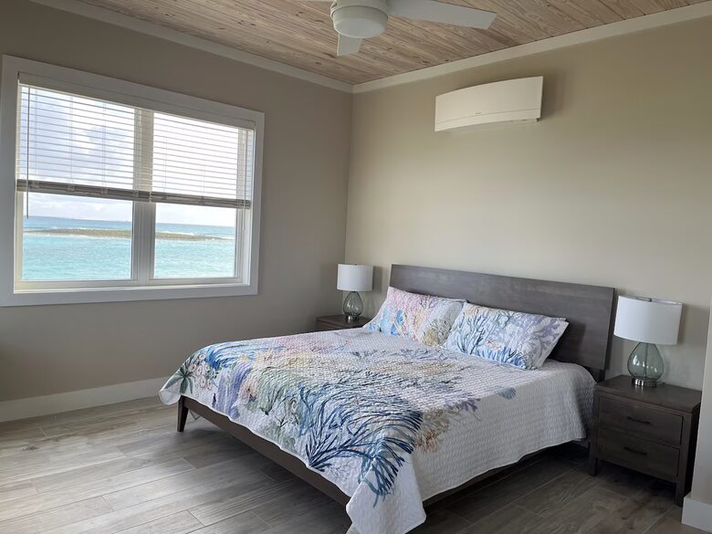Green Turtle Cay Luxury Villa on Bita Bay - Green Turtle Cay, Bahamas