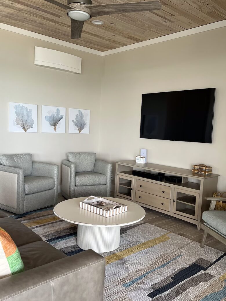 Green Turtle Cay Luxury Villa on Bita Bay - Green Turtle Cay, Bahamas