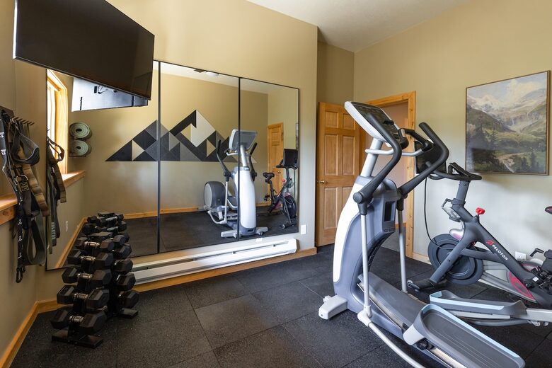 Remote Luxury Lodge Near Park City with Year-Round Adventure - Oakley, Utah