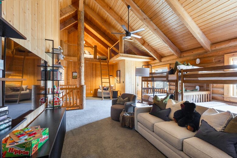 Remote Luxury Lodge Near Park City with Year-Round Adventure - Oakley, Utah