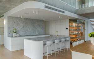 Waterfront Grandeur on the Sunshine Coast - Sunshine Coast, Australia