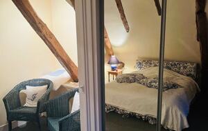 Peaceful Dordogne Estate Surrounded by Nature - Veyrines-de-Domme, France