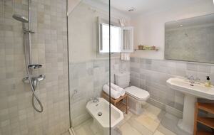 Seafront Elegance in Cala d’Or - Cala d'Or, Mallorca, Spain