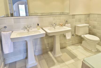 Seafront Elegance in Cala d’Or - Cala d'Or, Mallorca, Spain