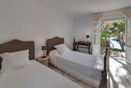 Seafront Elegance in Cala d’Or - Cala d'Or, Mallorca, Spain