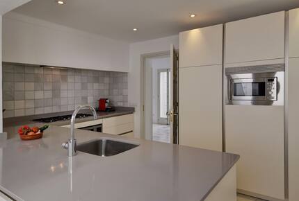 Seafront Elegance in Cala d’Or - Cala d'Or, Mallorca, Spain