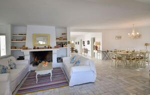 Seafront Elegance in Cala d’Or - Cala d'Or, Mallorca, Spain