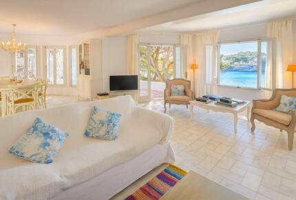 Seafront Elegance in Cala d’Or - Cala d'Or, Mallorca, Spain