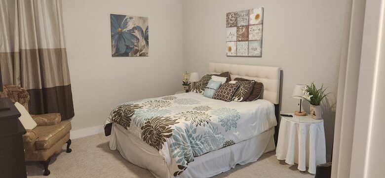 Guest Bedroom 1